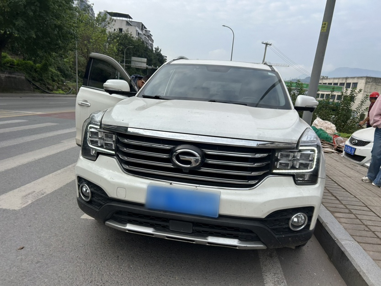 GAC Trumpchi GS7 2017 320T RWD Luxury Connected photo 2