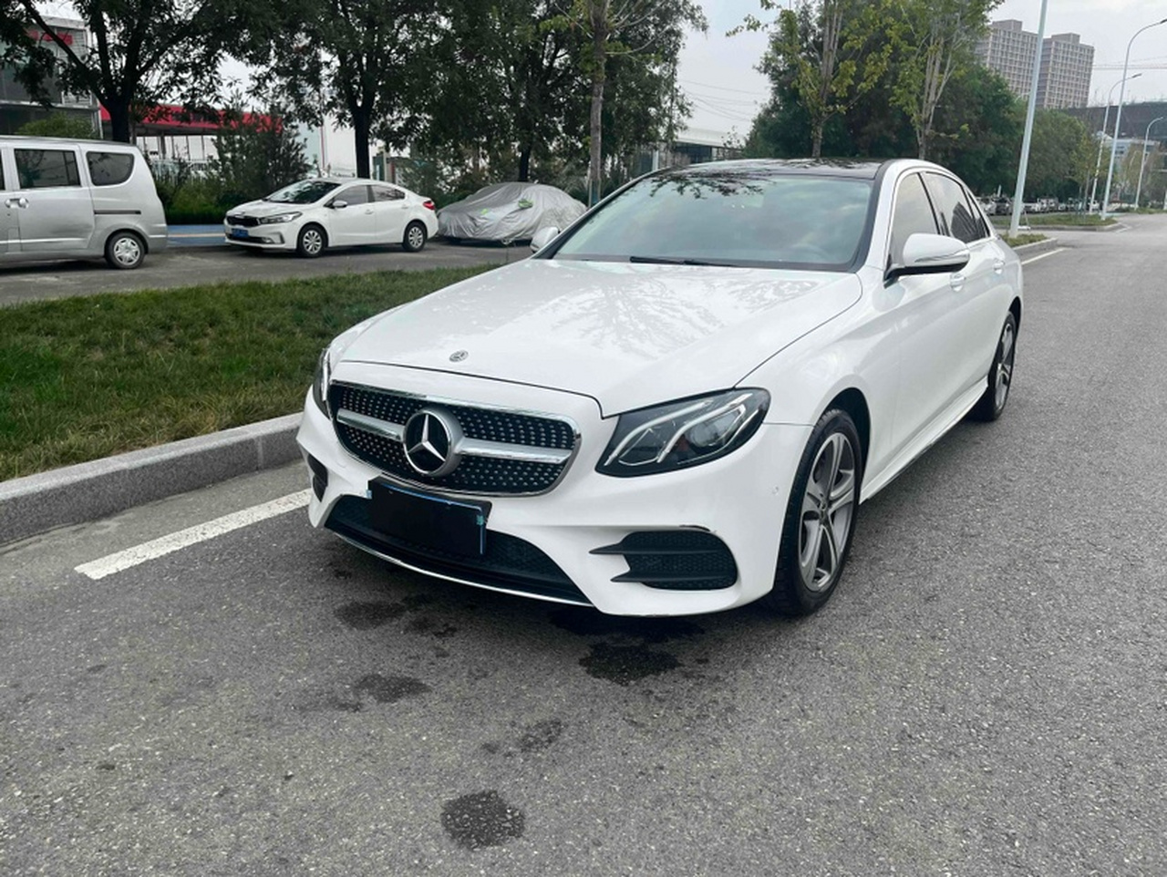 E-Class 2018 E 200 L Sport