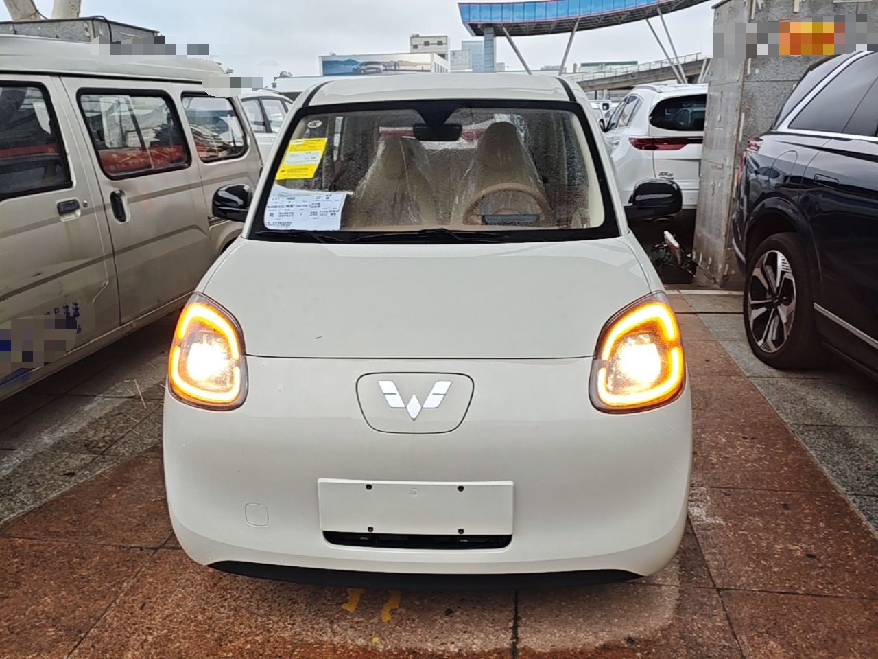 Hongguang MINIEV 2025 4th Gen 4-Door Advanced photo 2