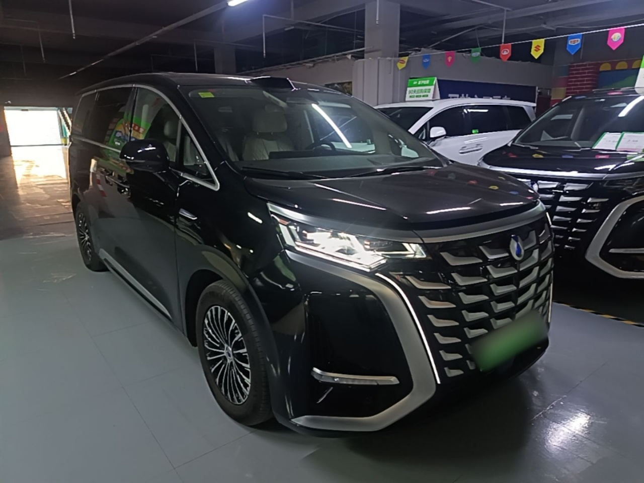 D9 2025 DM-i ADAS 1020 AWD Premium photo 3
