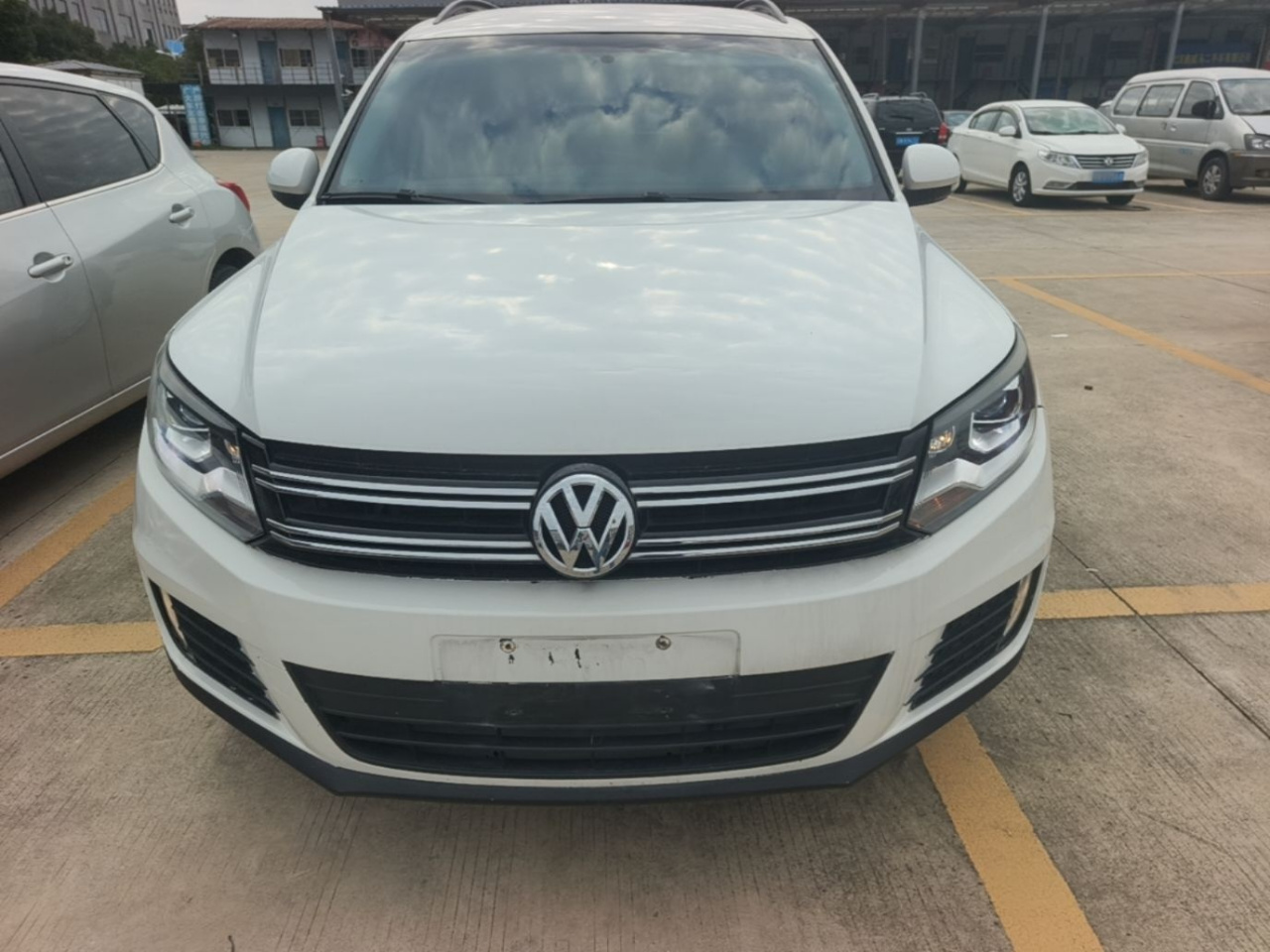 Tiguan 2017 300TSI AT RWD photo 2