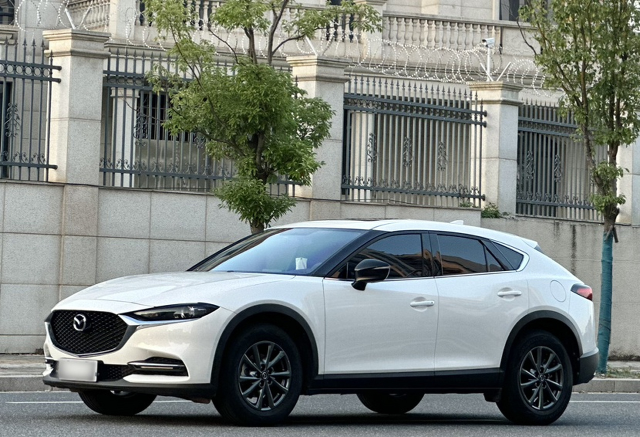CX-4 2020 2.0L AT RWD photo 5