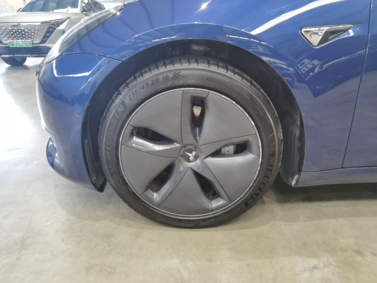 Model 3 2020 Standard Range RWD Upgraded photo 3
