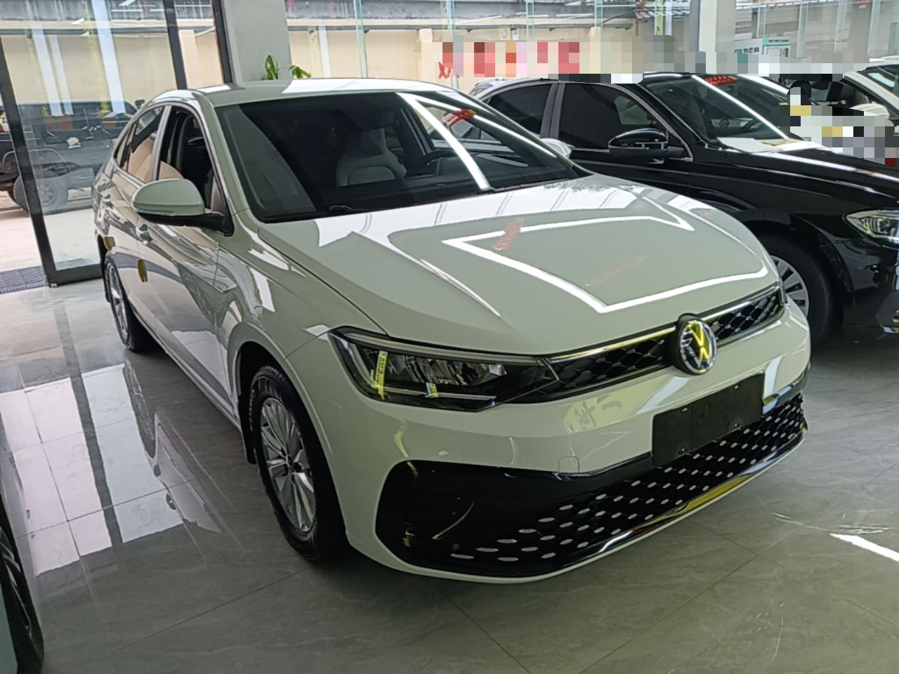 Lavida 2023 1.5L AT photo 3