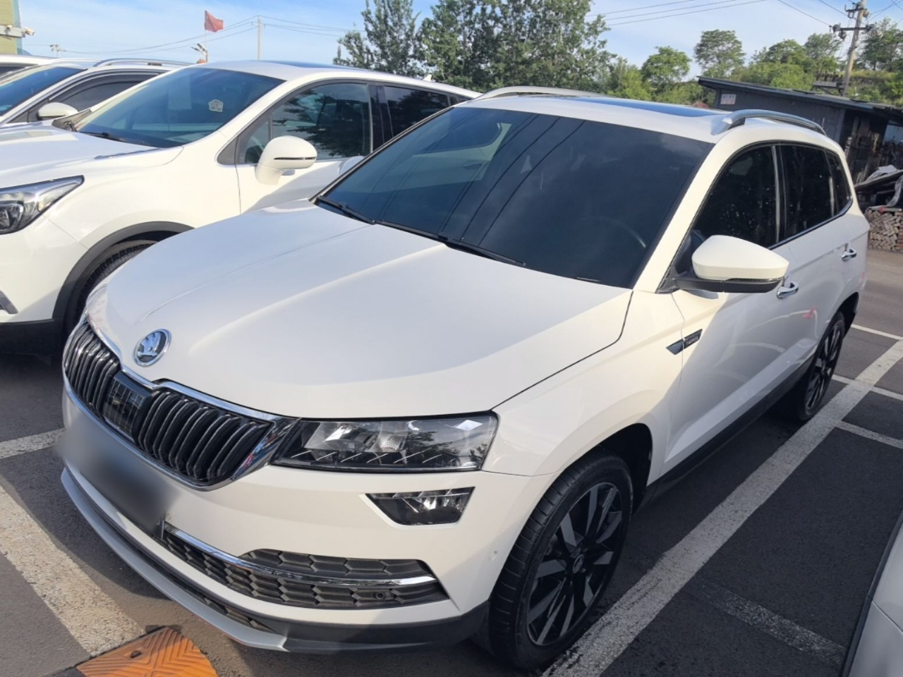 Karoq 2021 TSI280 Luxury