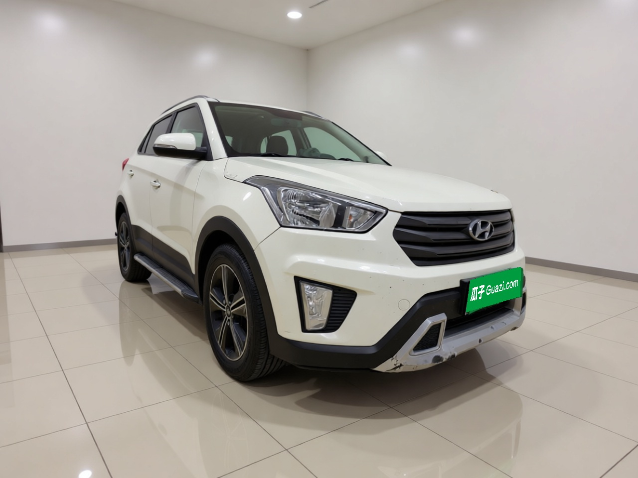 ix25 2015 1.6L AT RWD Smart GLS photo 2