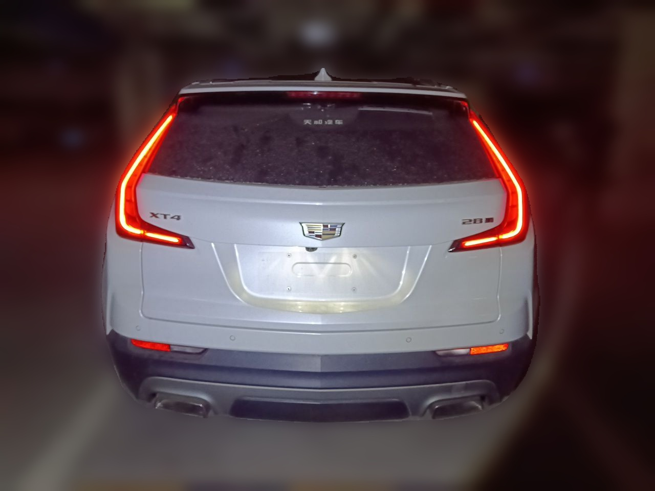 XT4 2018 28T RWD Leading photo 5