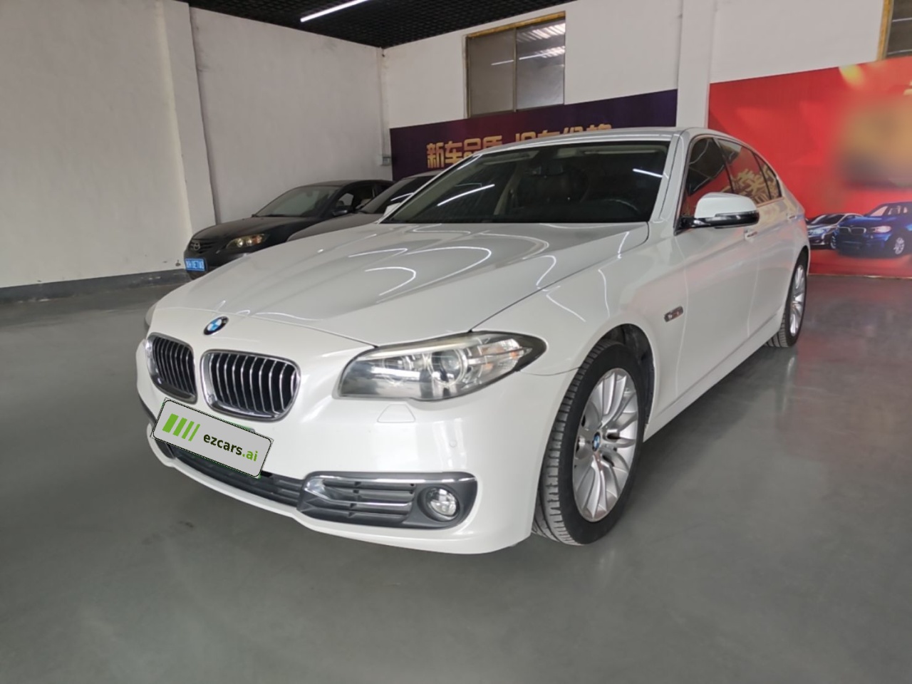 5 Series 2014 525Li Luxury Design Package
