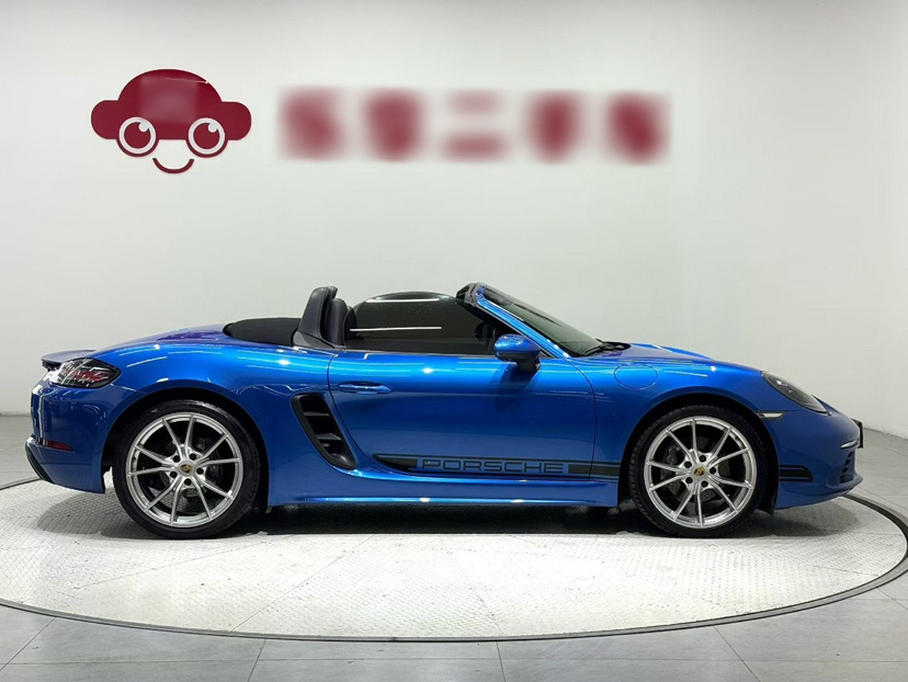 718 2018 Boxster 2.0T photo 4