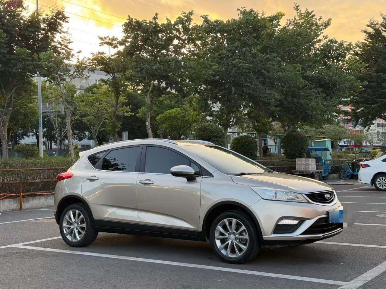 Emgrand GS 2018 1.8L AT photo 3