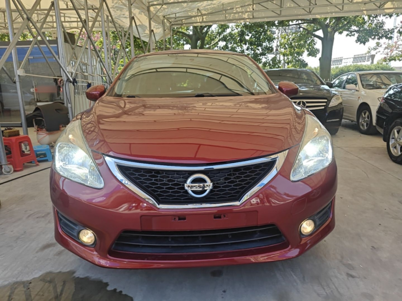 Tiida 2014 1.6L CVT Smart photo 2