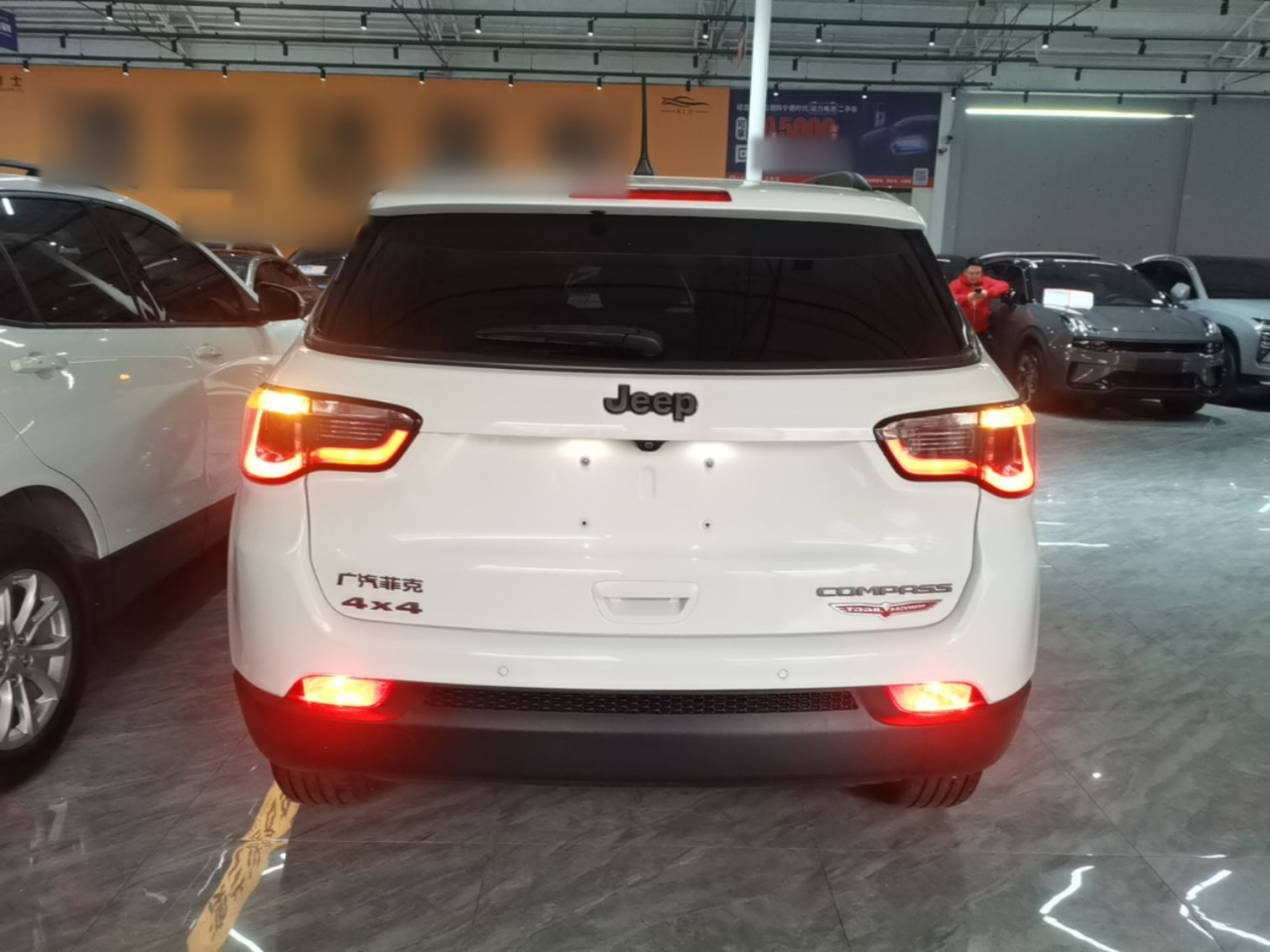 Compass 2017 200TS AT Performance AWD photo 5