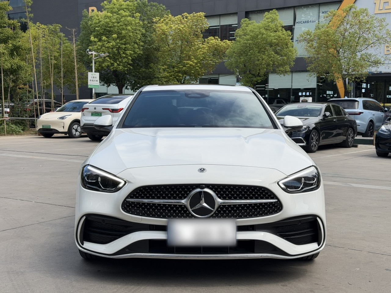 C-Class 2024 Facelift C 200 L Sport photo 4