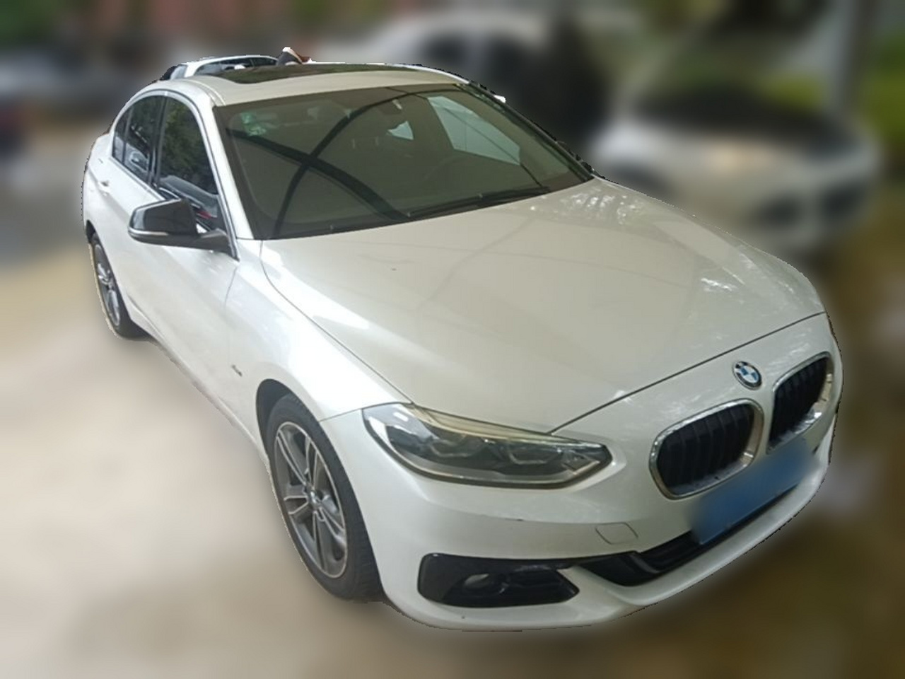 1 Series 2017 118i Sport photo 3