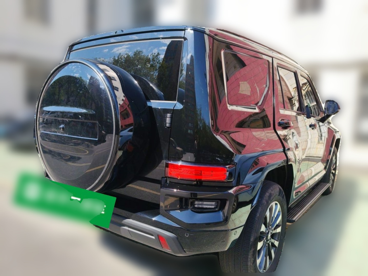 700 EV 2024 Hi4-T Ultimate photo 4