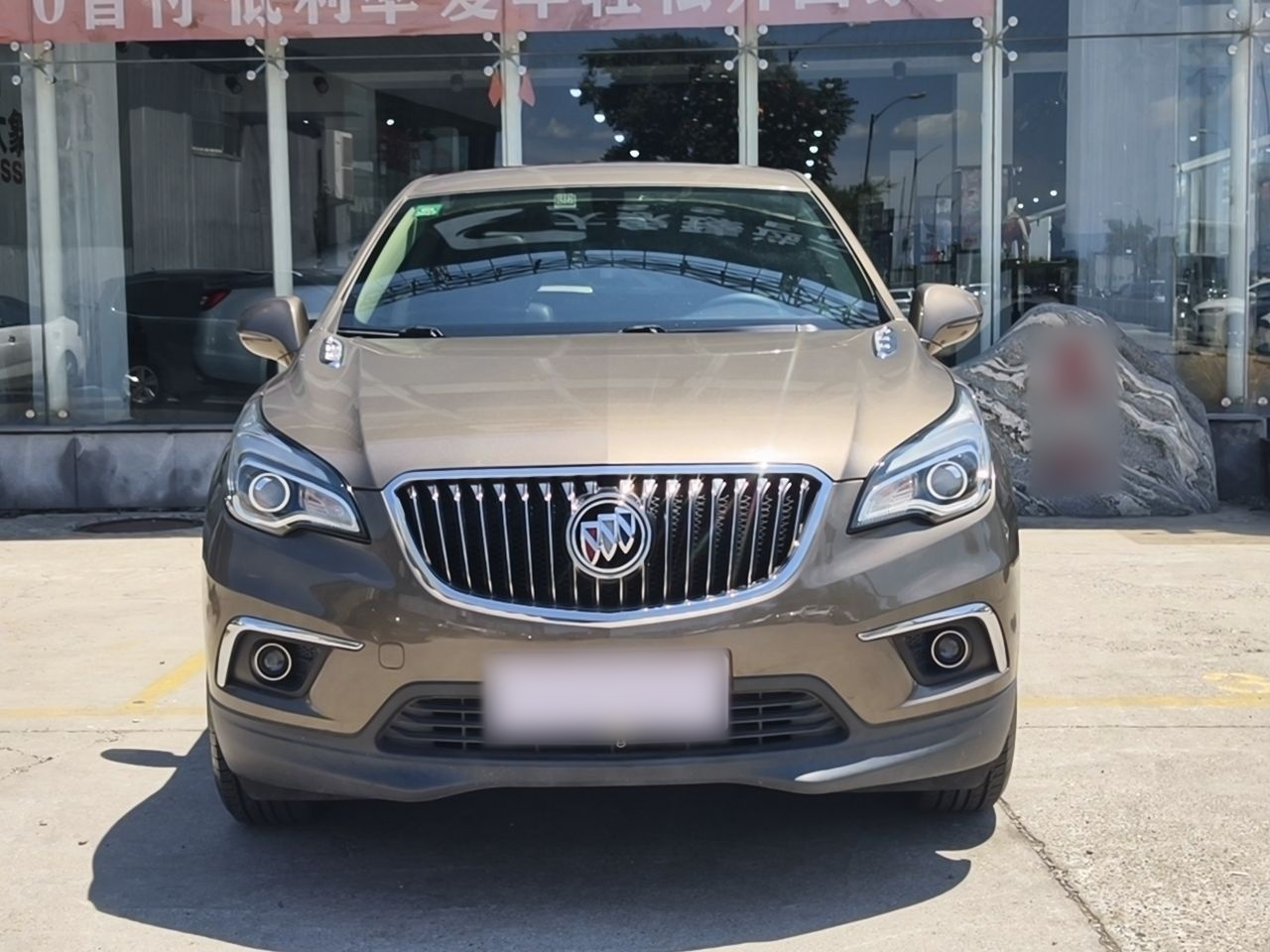 Envision 2016 20T RWD Leading photo 2