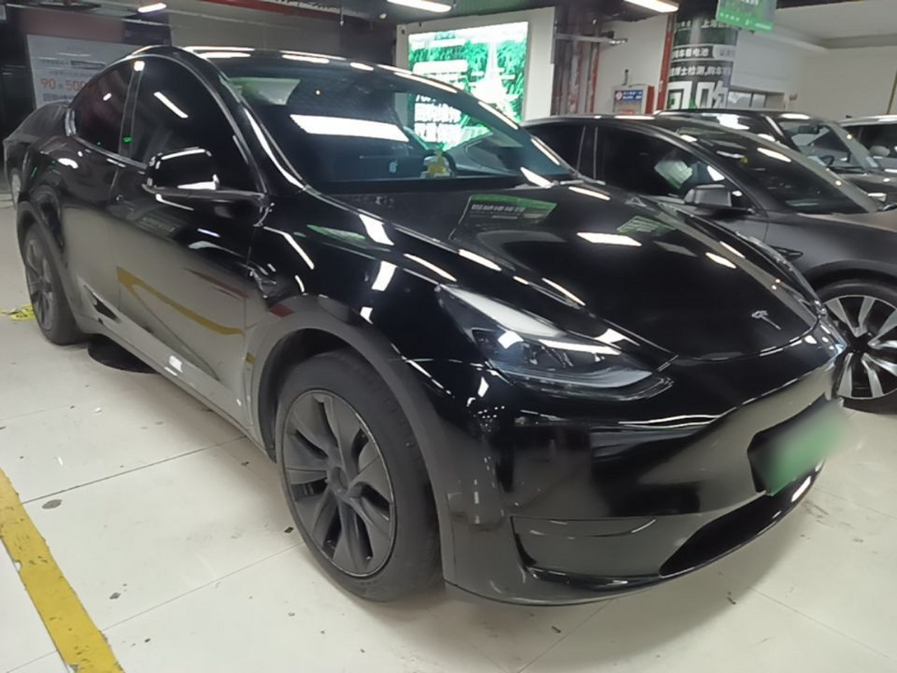 Model Y 2023 RWD photo 3