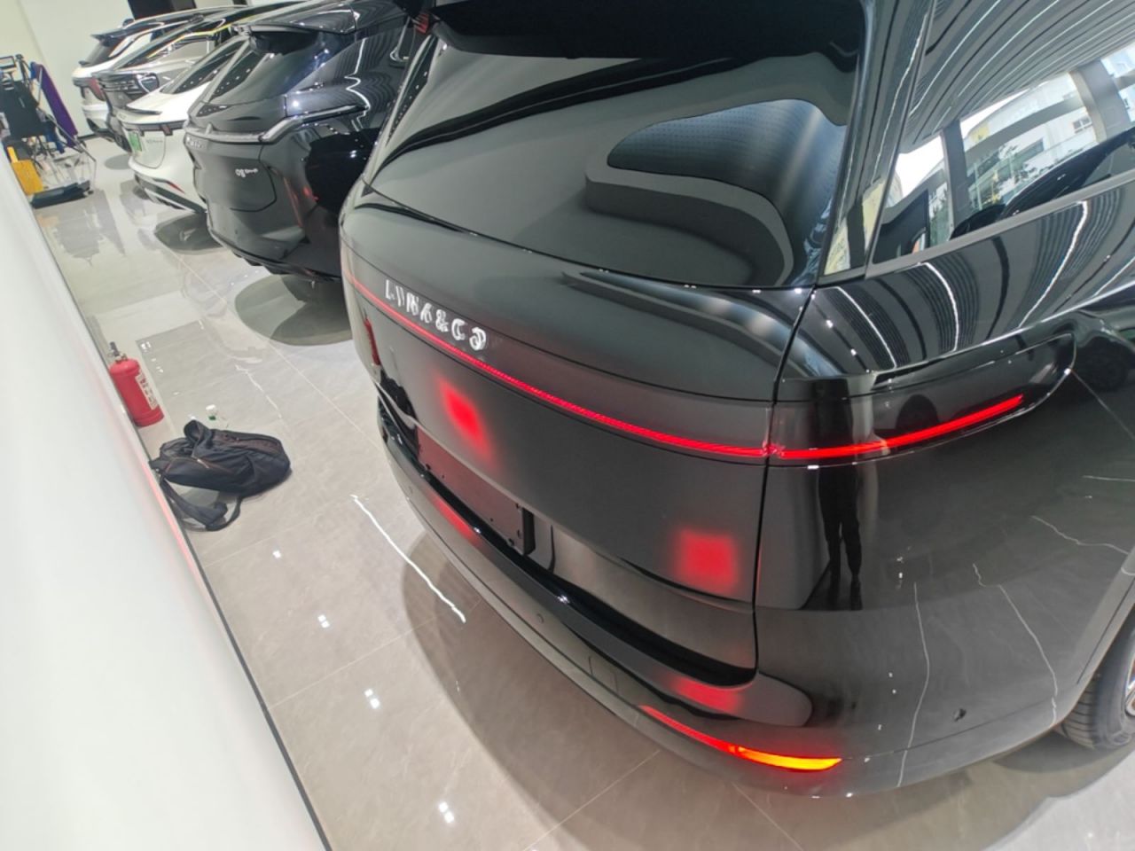 900 2025 1.5T Ultra 6-Seater photo 5