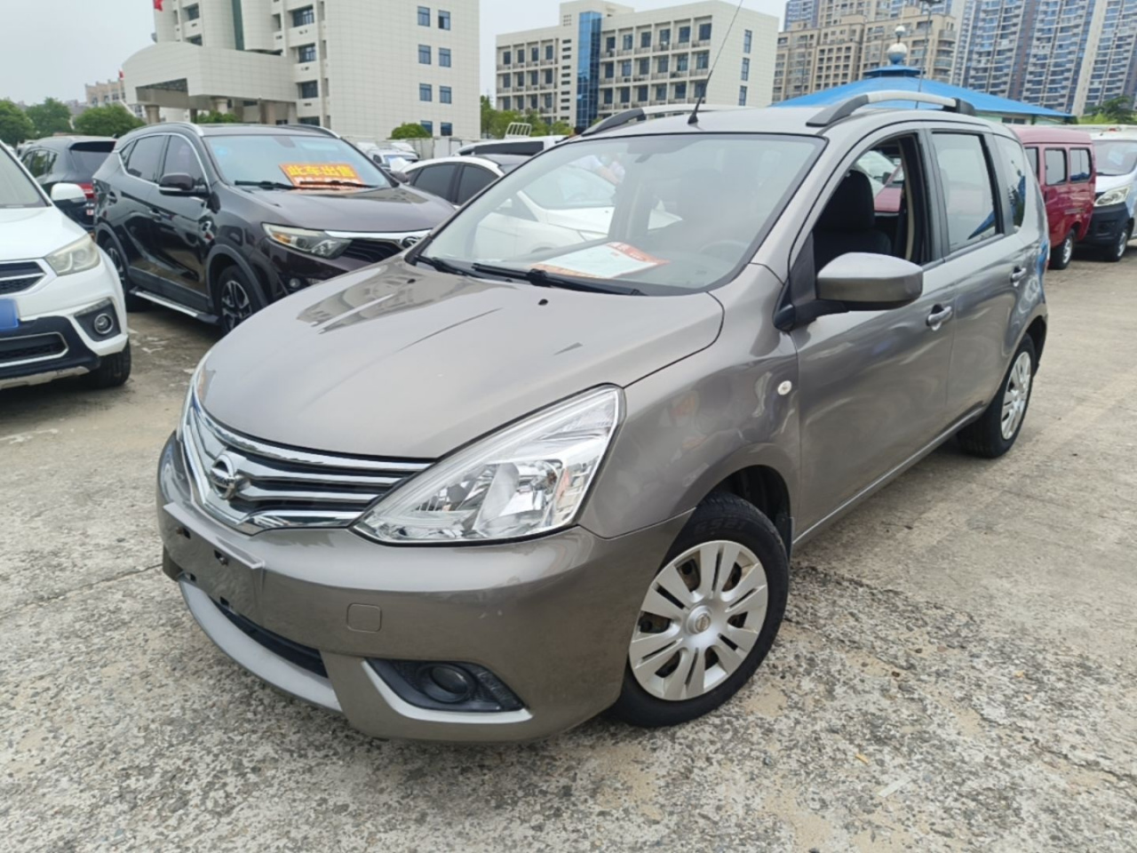 2013 1.6XE CVT Comfort