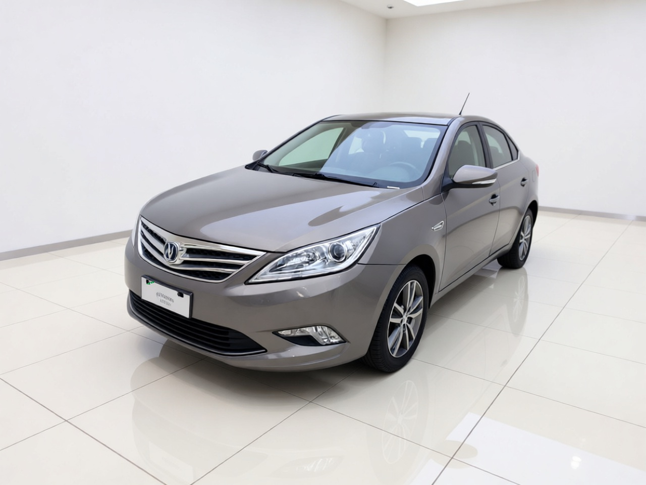 Eado 2015 1.6L AT Premium