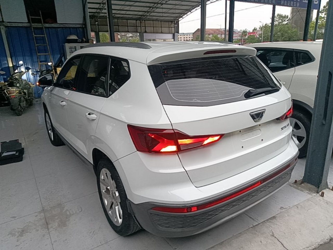 VS5 2023 280TSI AT Progressive photo 4