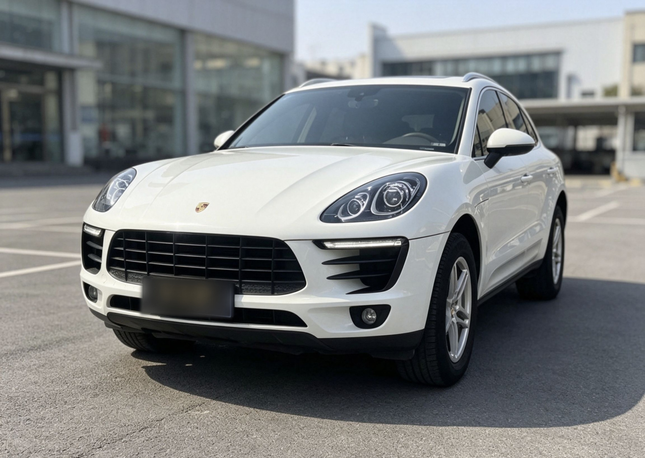 2016 Macan 2.0T
