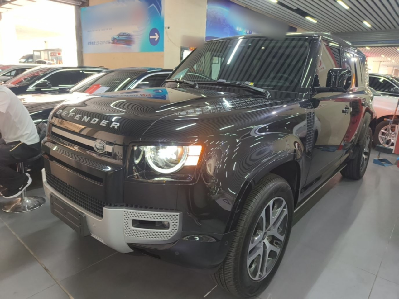 Defender 2024 110 3.0T P400 XS
