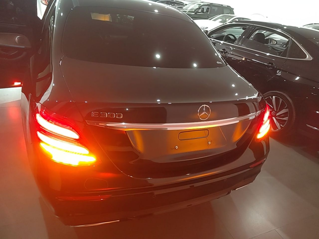 E-Class 2017 Facelift E 300 Sport photo 5
