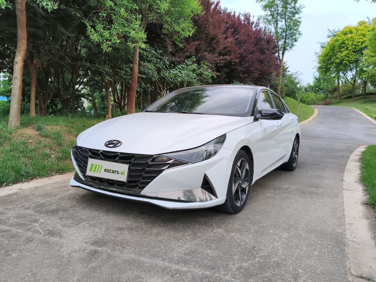 Elantra 2021 1.5L CVT LUX Premium