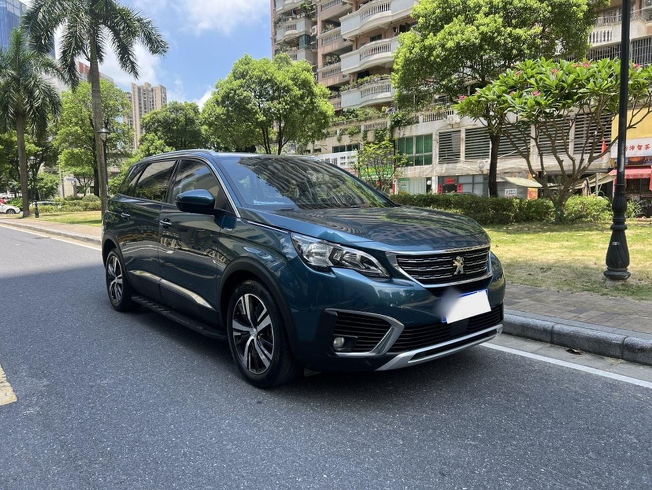 5008 2017 380THP 7-Seater Elite photo 2