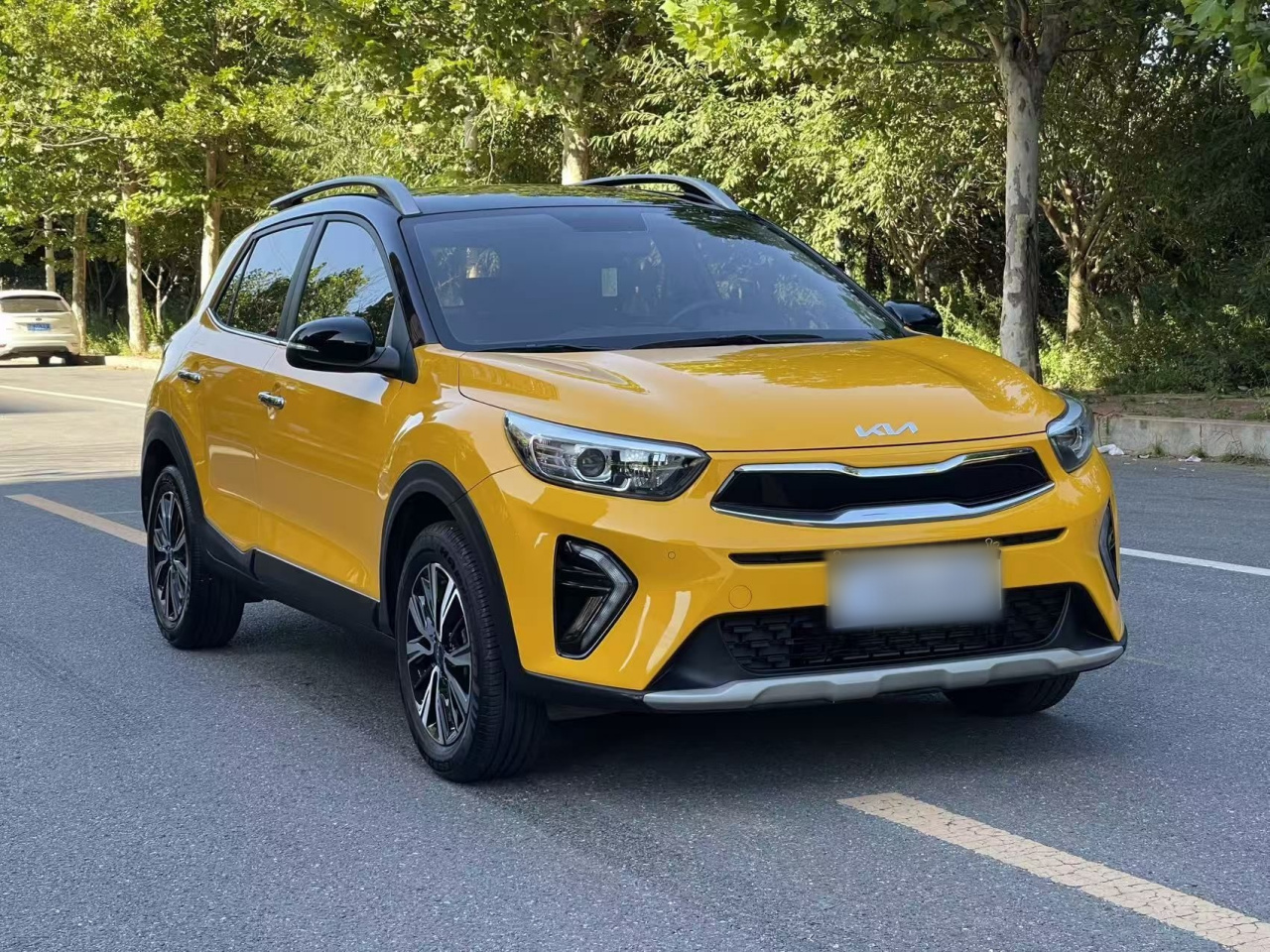 Stonic 2021 1.4L CVT photo 3