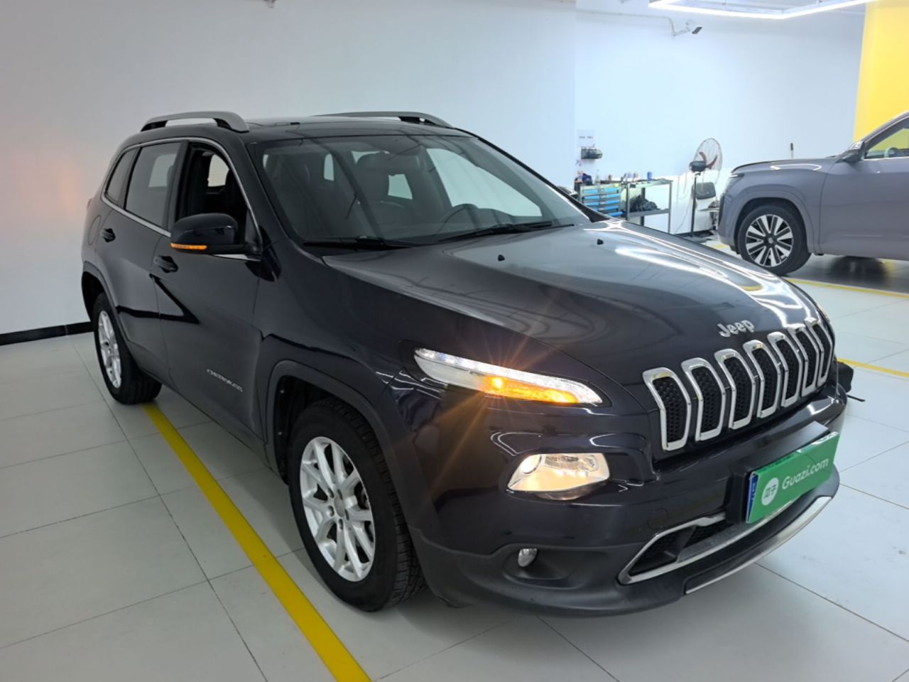 Cherokee 2016 2.0L photo 3