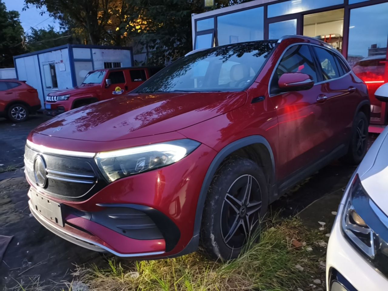 EQA 2022 EQA 300 4MATIC Special