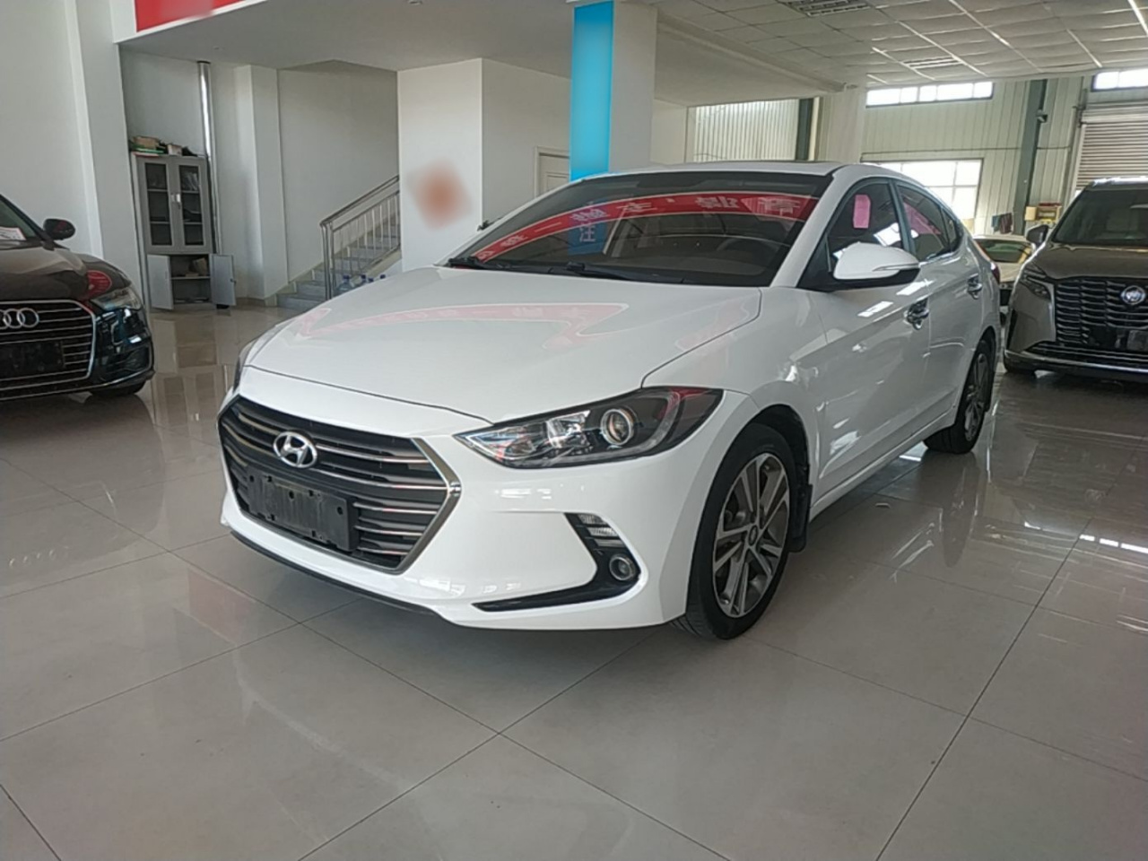 Elantra 2016 1.6L AT Smart Elite