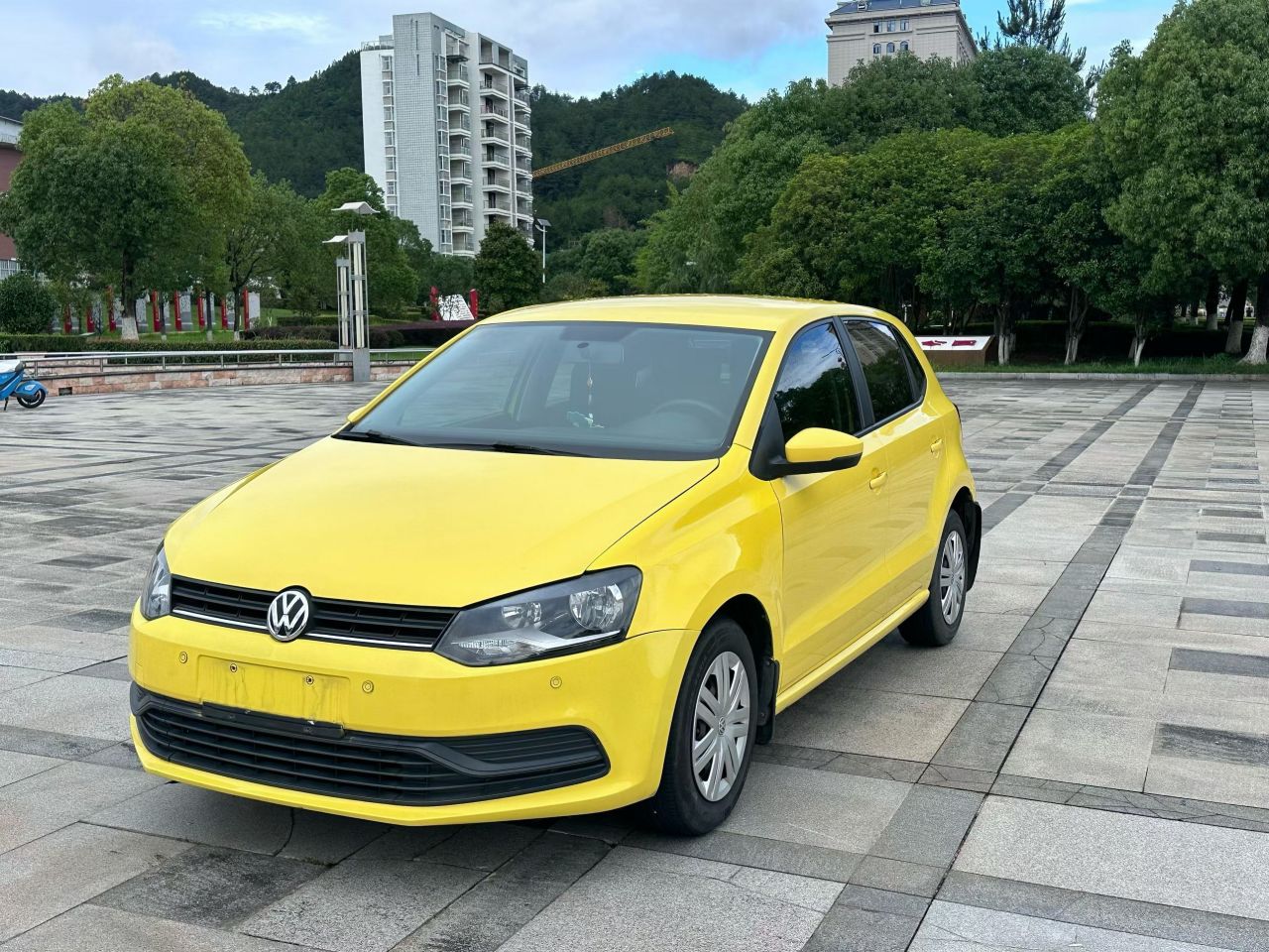 Polo 2016 1.4L AT