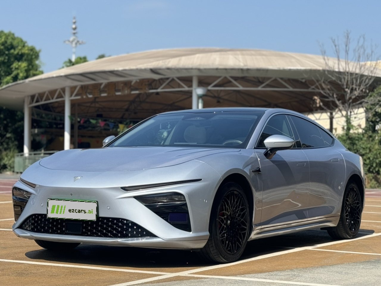 Neta S 2022 EV 715km RWD