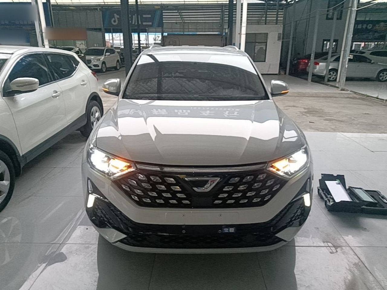 VS5 2023 280TSI AT Progressive photo 2