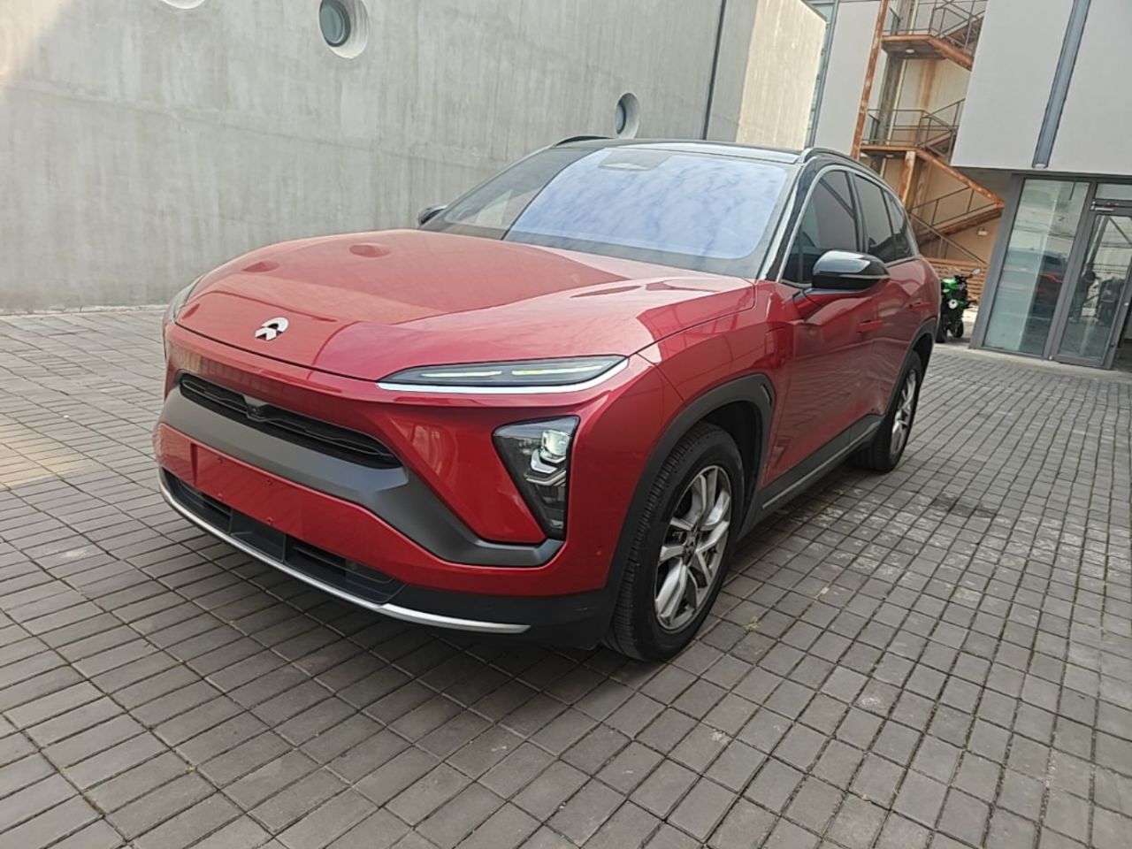 ES6 2020 600KM Sport
