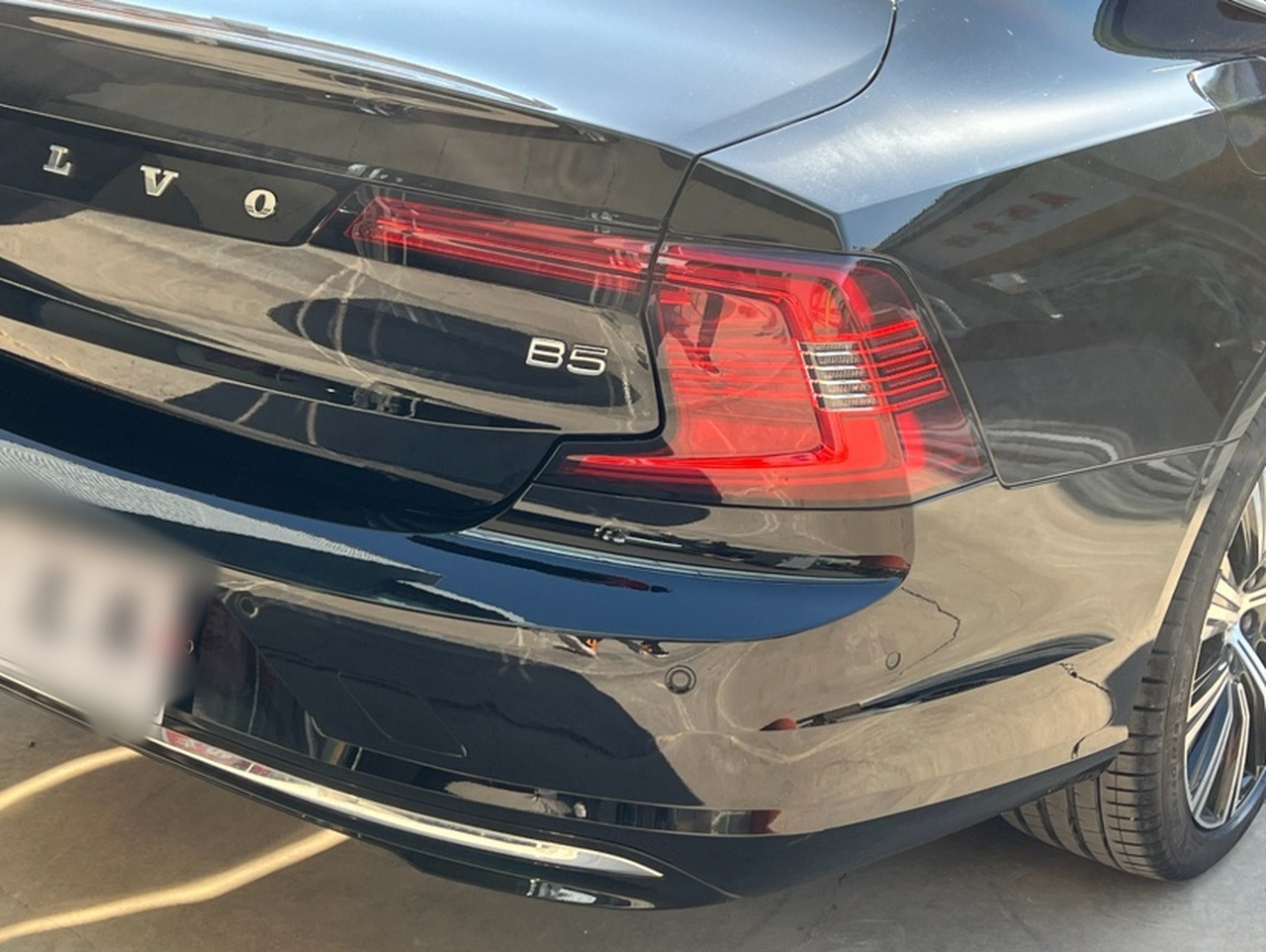 S90 2025 B5 Luxury photo 3