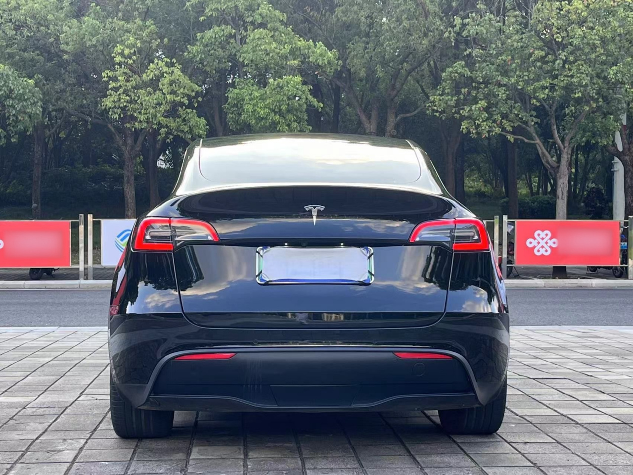 Model Y 2022 Facelift RWD photo 3