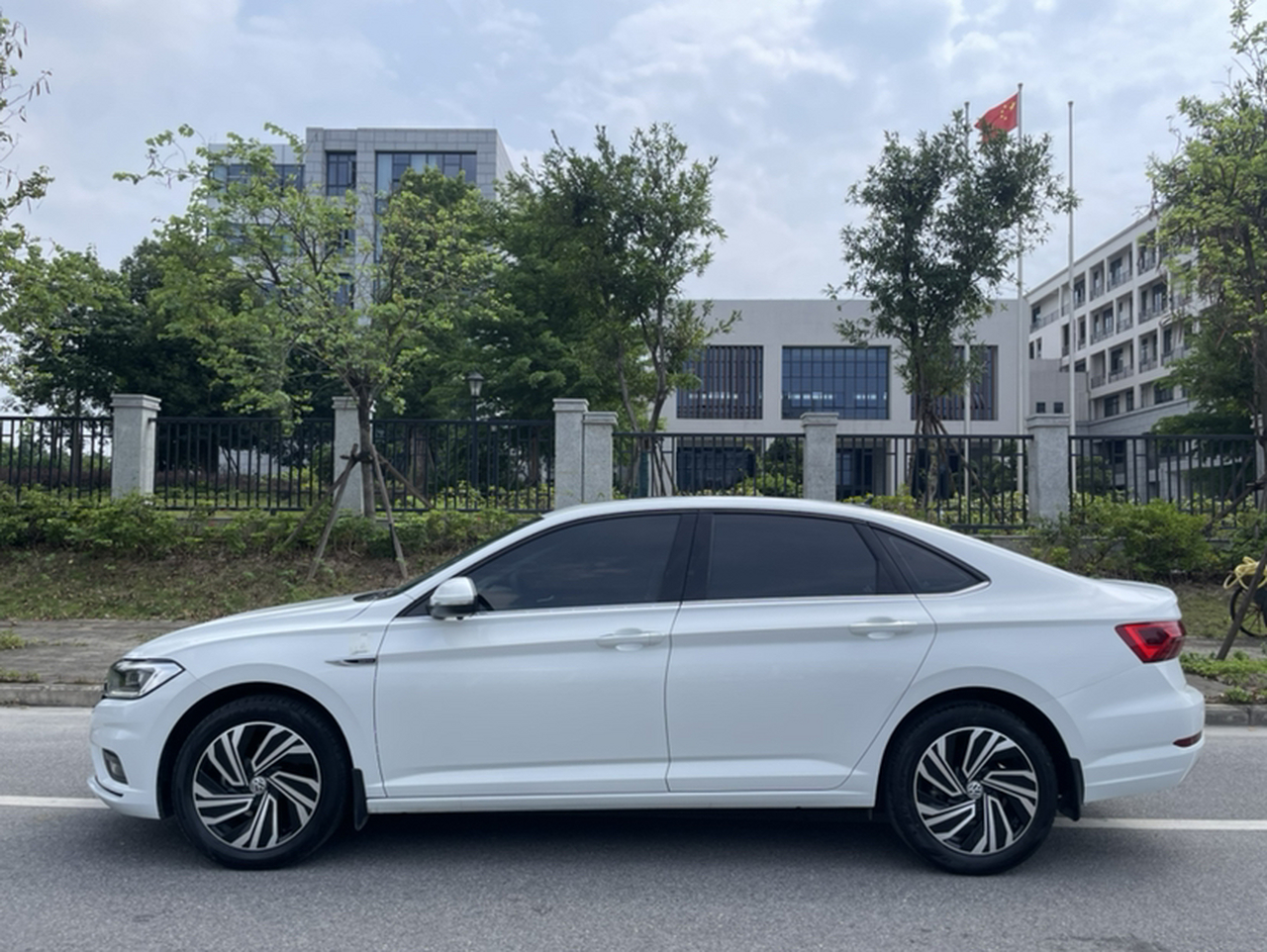 Sagitar 2022 280TSI DSG photo 2
