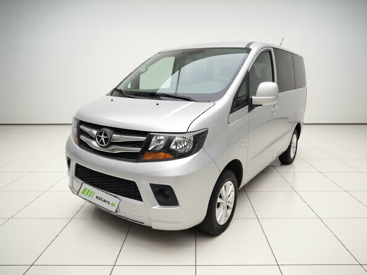 Refine M3 2015 1.6L Luxury