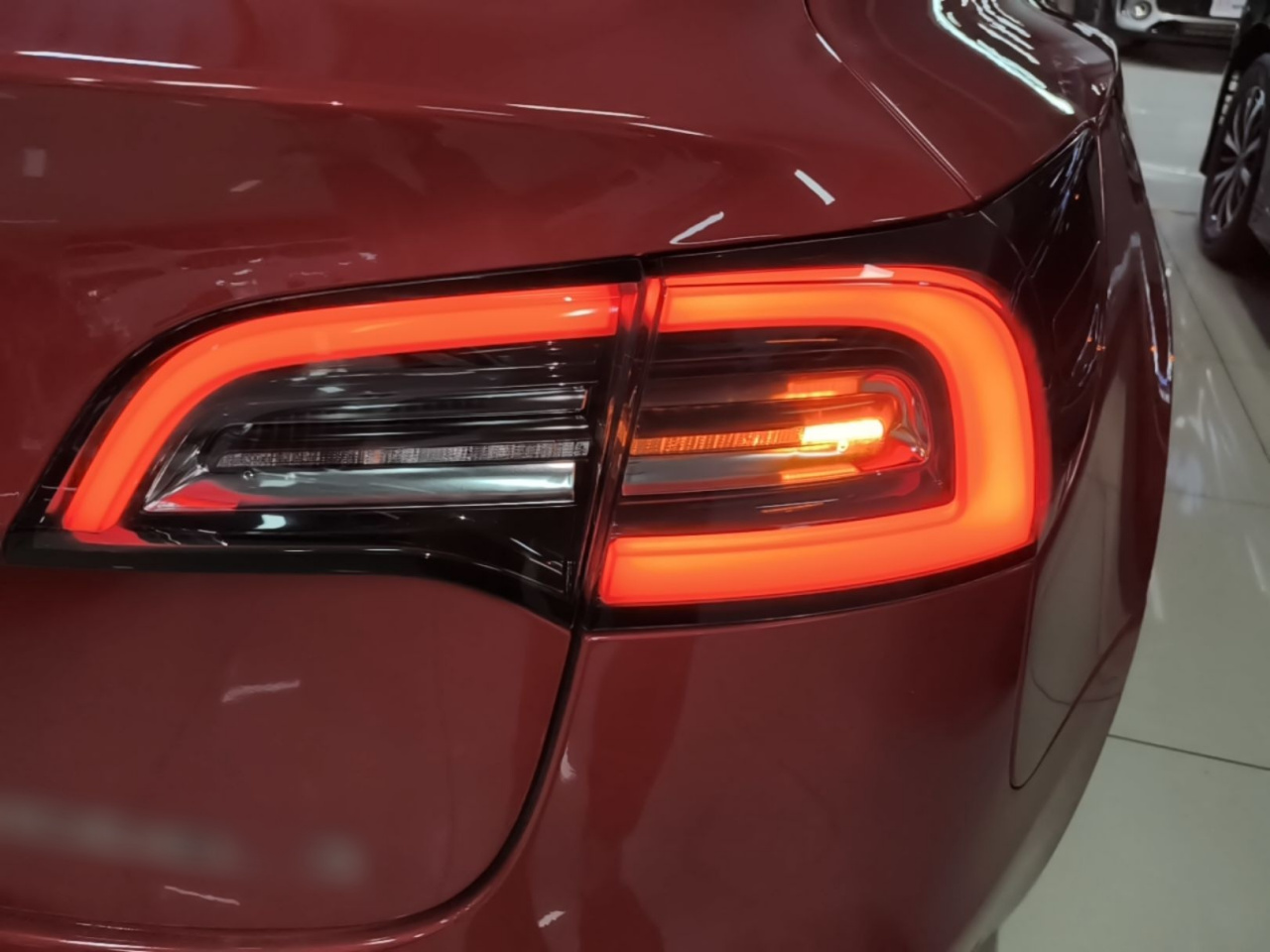 Model 3 2019 Standard Range RWD Upgraded photo 2