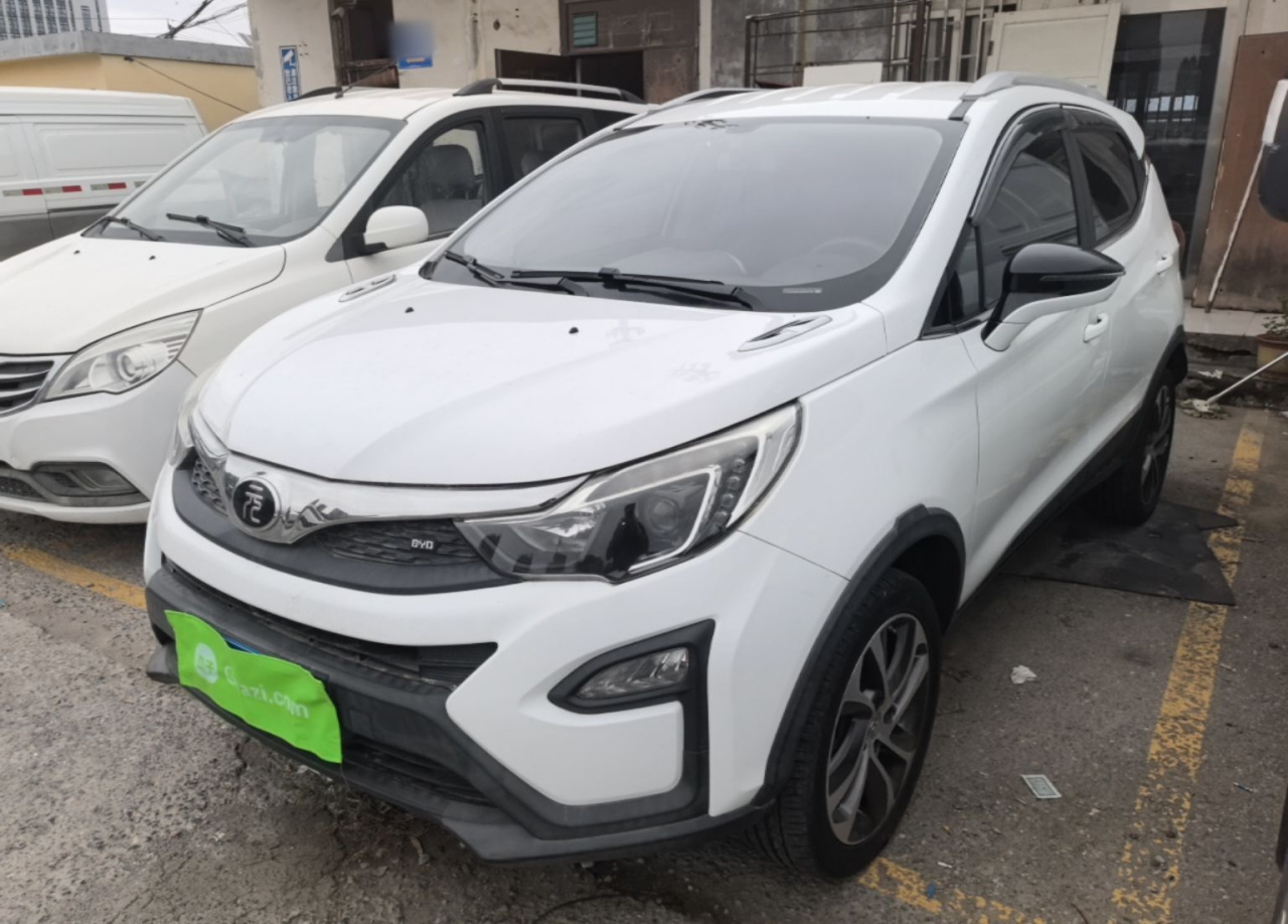 Yuan 2017 1.5L MT