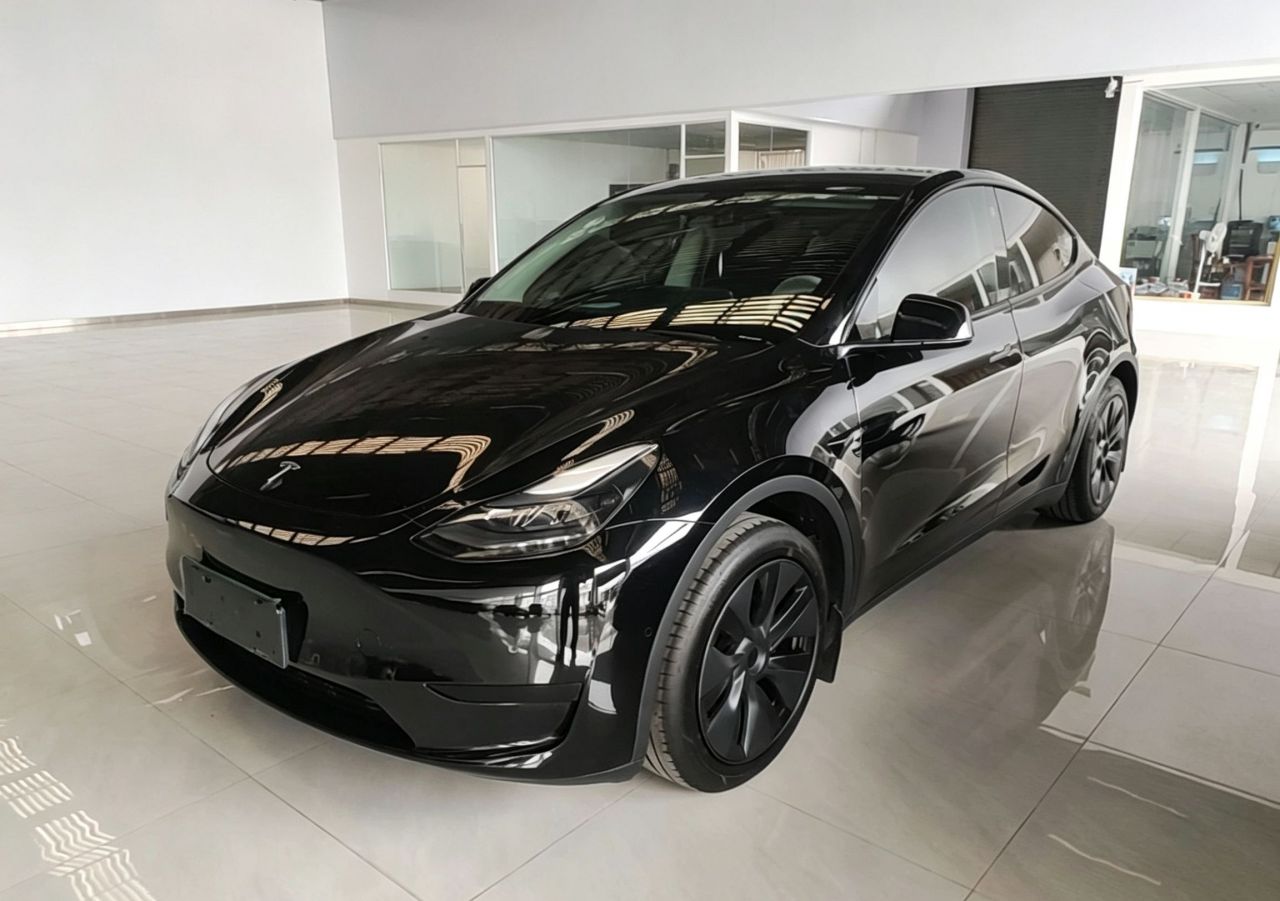 Model Y 2023 RWD