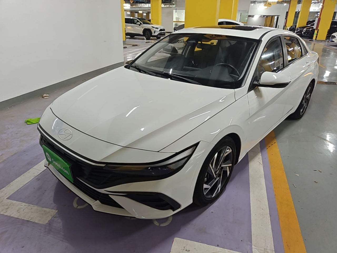 Elantra 2023 1.5L CVT LUX Premium