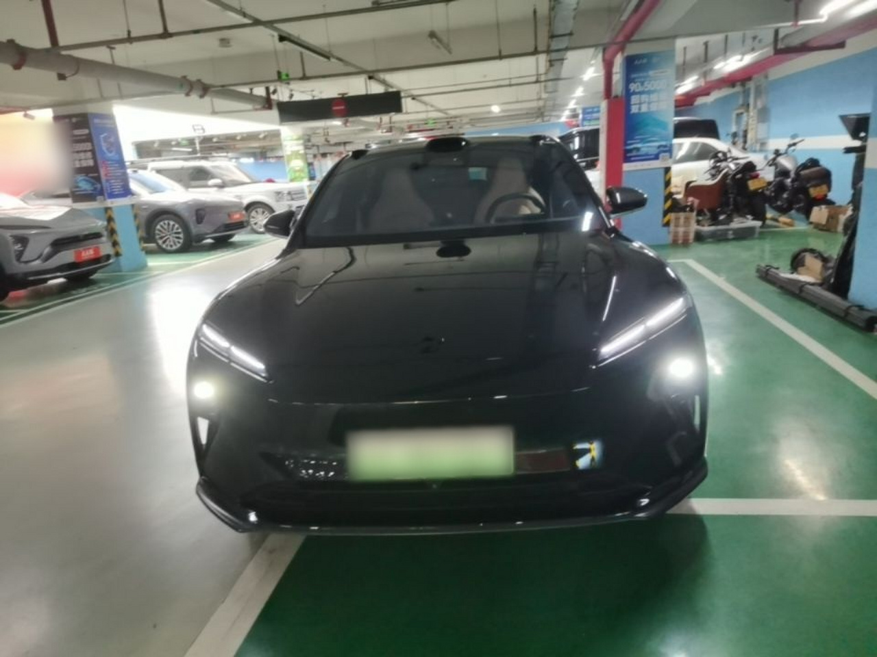 ET5T 2024 75kWh Touring photo 2
