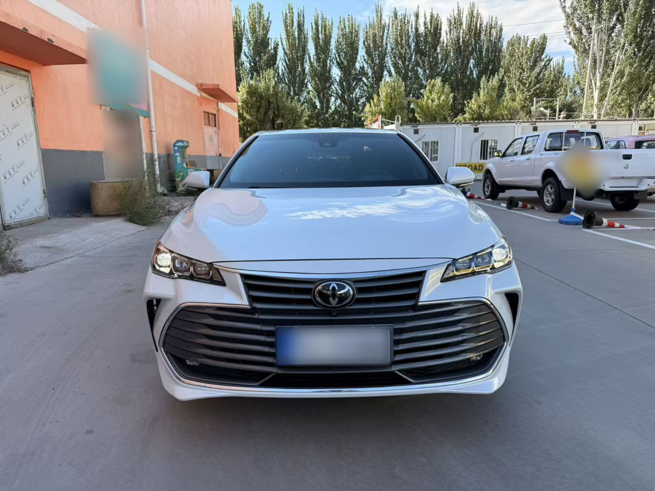 Avalon 2022 2.0L Luxury photo 2
