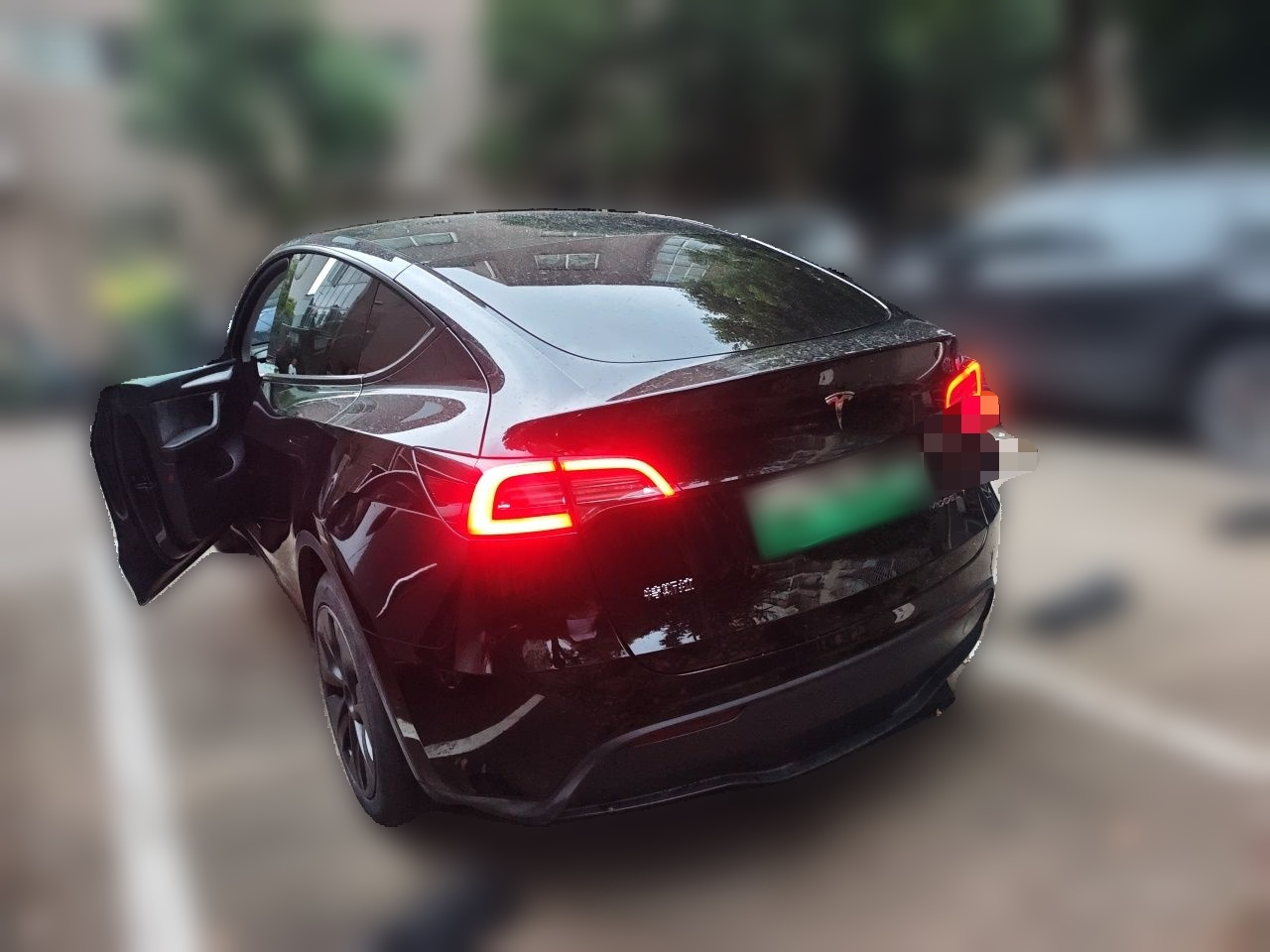 Model Y 2023 RWD photo 4