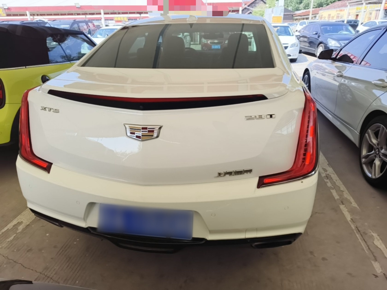 XTS 2018 28T Tech photo 5